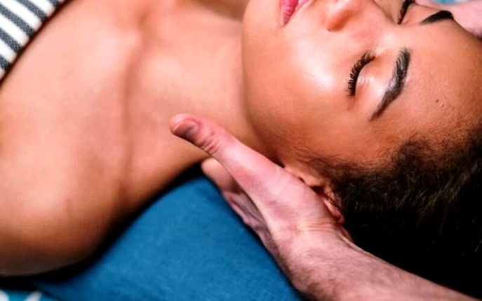 Entspannende Gesichtsmassage – Wellnessangebot im Tarnewitzer Hof